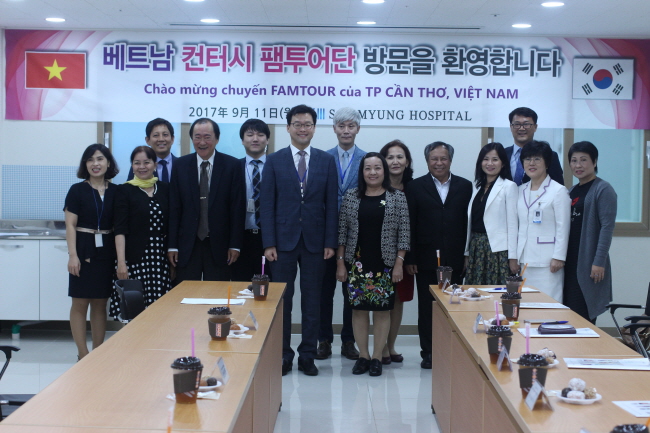 베트남 팸투어단, 경산 세명병원 방문