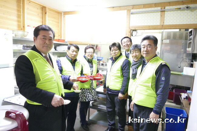 와촌면경영자협의회, 이웃사랑 지역사랑 10년