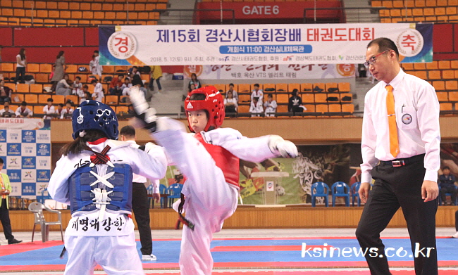 경산 태권 꿈나무들의 ‘힘찬 발차기’