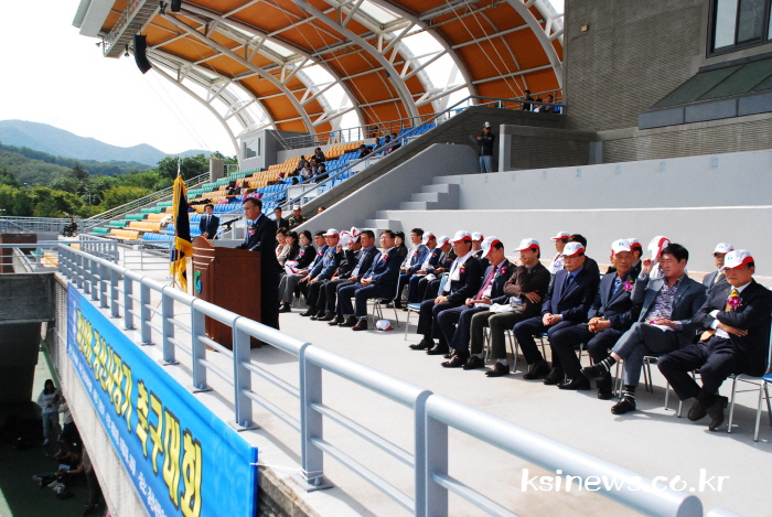 ‘제19회 경산시장기 축구대회’ 열려 