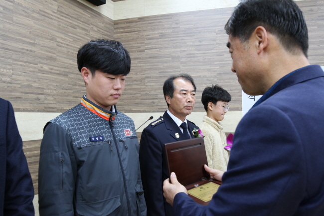 경산우체국 박영석 씨, 도지사 표창 수상
