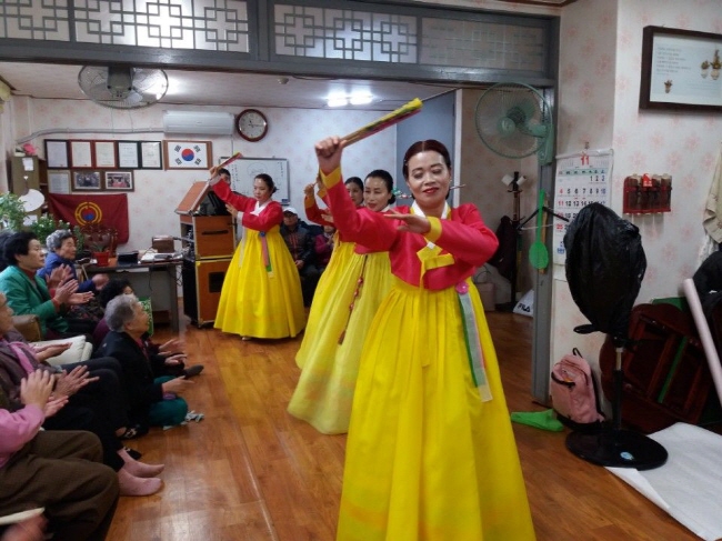 행복나누기봉사단 ‘다시 젊음으로’