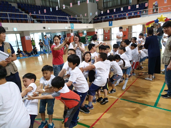 장애·비장애아동이 함께한 ‘꿈틀꿈틀 운동회’