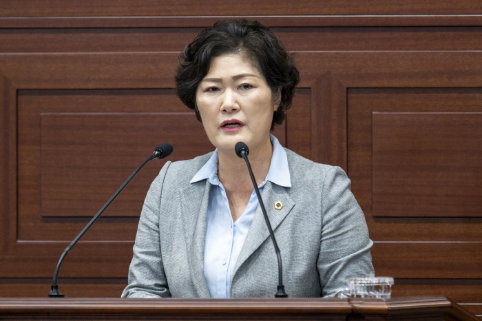 도의회, 경북도의 소극적인 행정자세 질책