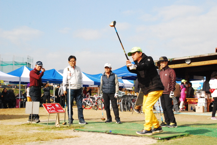 ‘제3회 경산시장배 파크골프대회’ 열려