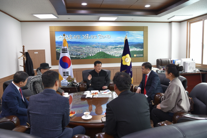 中 연태시 축구 관계자, 경산시의회 방문