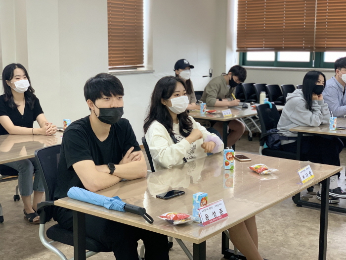 어린이 보행 안전 ‘노란발자국 캠페인’ 전개