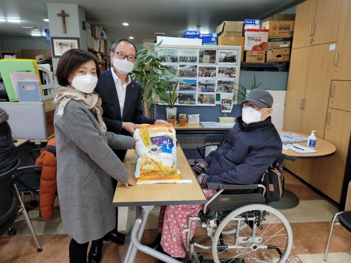 경산교통장애인협회 ‘사랑의 쌀 나눔’ 