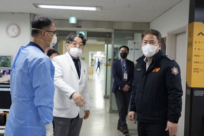 박기형 소방서장, 지역 종합병원 방문