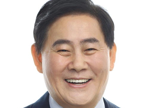 “보내주신 성원, 가슴 깊이 간직하겠다.”