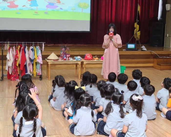 경산시가족센터 ‘찾아가는 세계 문화 여행’