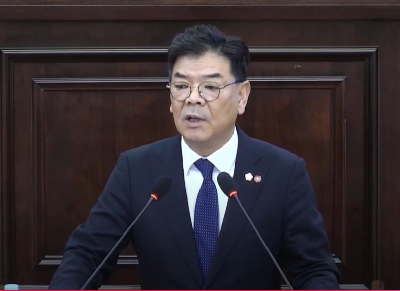 “좌초된 동물복지치유센터, 재추진해야”