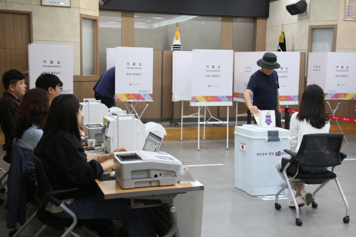 경산, 사전투표 첫날 ‘투표율 13,49%’