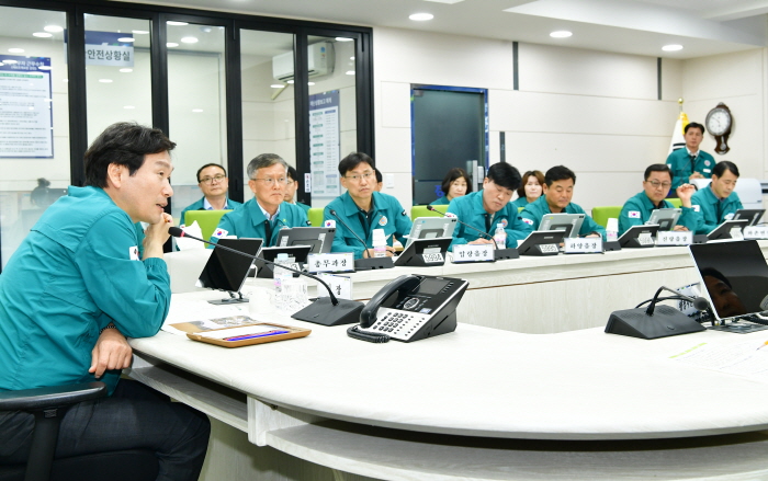 조 시장 “무더위 속 야외행사 자제하라”