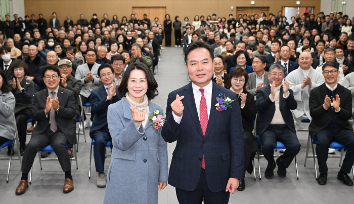김학홍 행정부지사, 공직 33년 마무리